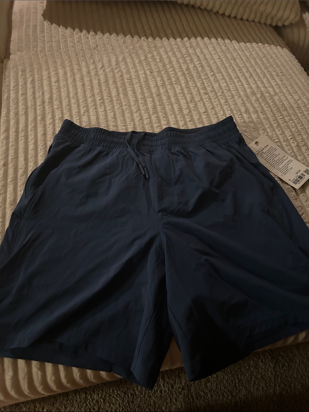 lululemon athletica Men's Pace Breaker Shorts, 7” lined - Navy Blue